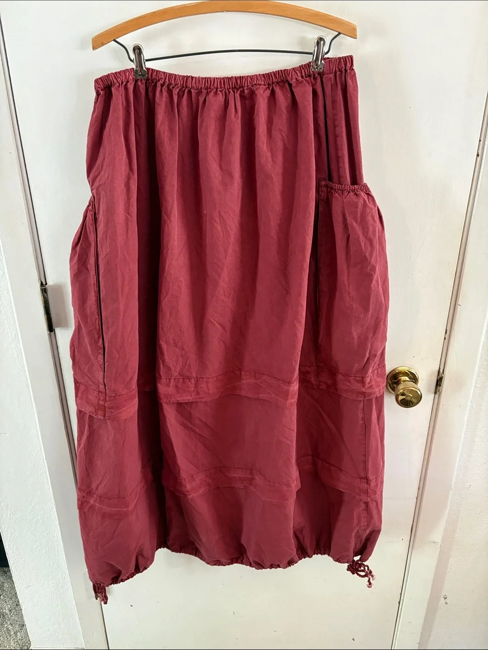 Free People Eloise red maxi front snaps, drawstring bottom Size XL